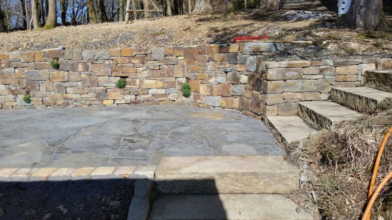 GaLa-Terasse-Mauer-Naturstein_10
